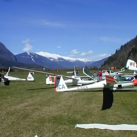 Konukevi Gaestehaus Steinerhof 3*