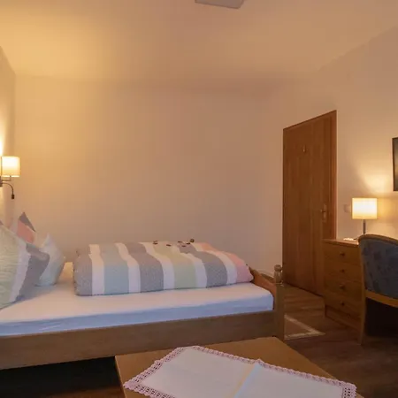 Gaestehaus Steinerhof בית הארחה 3*